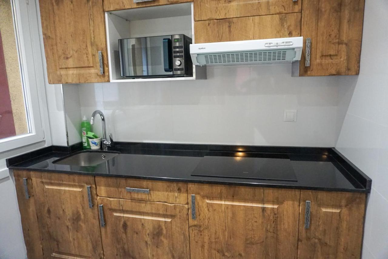 Ferienwohnung Apartamento Centrico Y Proximo A La Playa Gijón Exterior foto